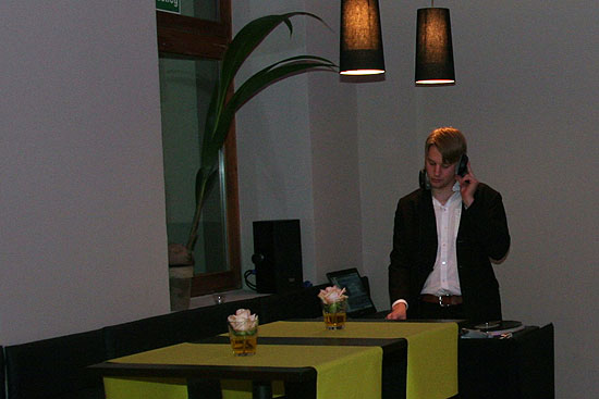 ein DJ legte auf...  (Foto: Martin Schmitz)